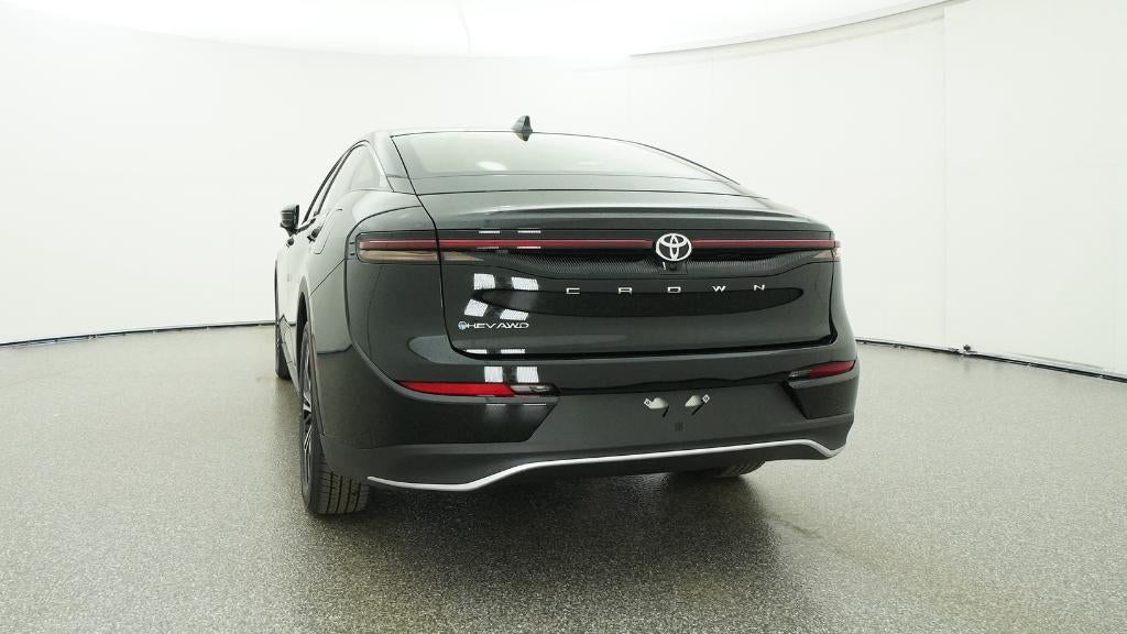 2026 Toyota Toyota Crown XLE