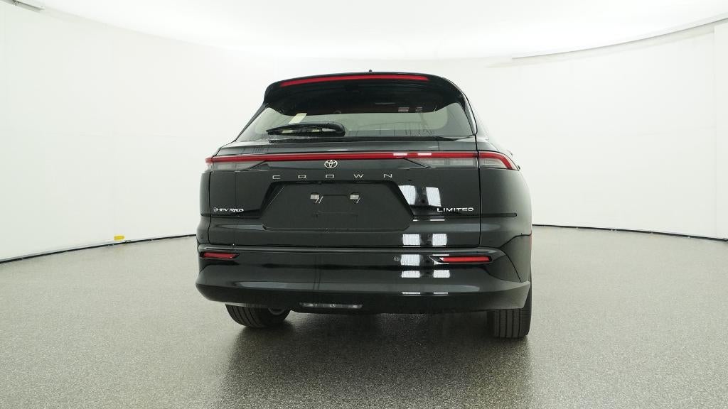 2026 Toyota Toyota Crown Signia Limited