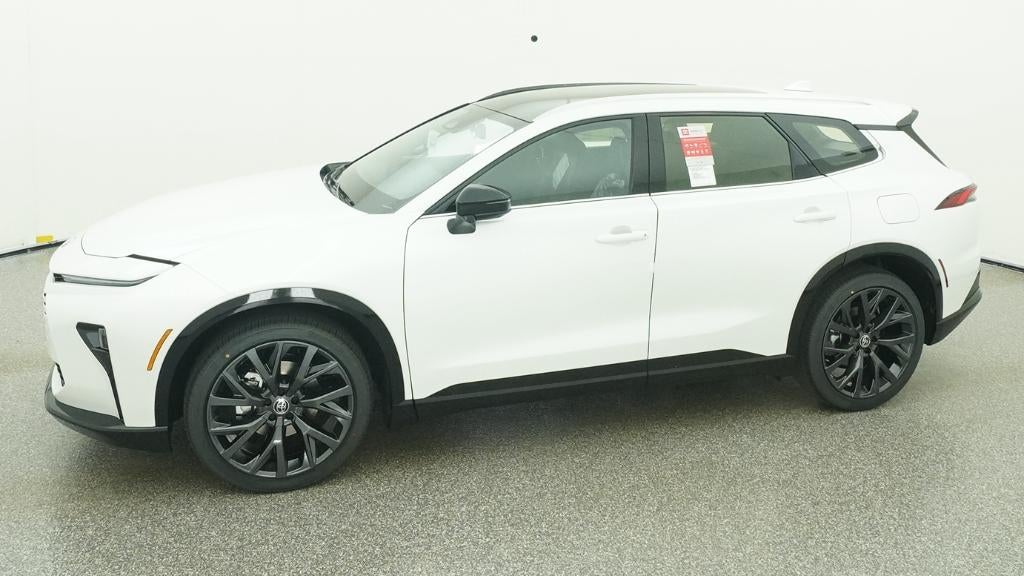 2026 Toyota Toyota Crown Signia Limited