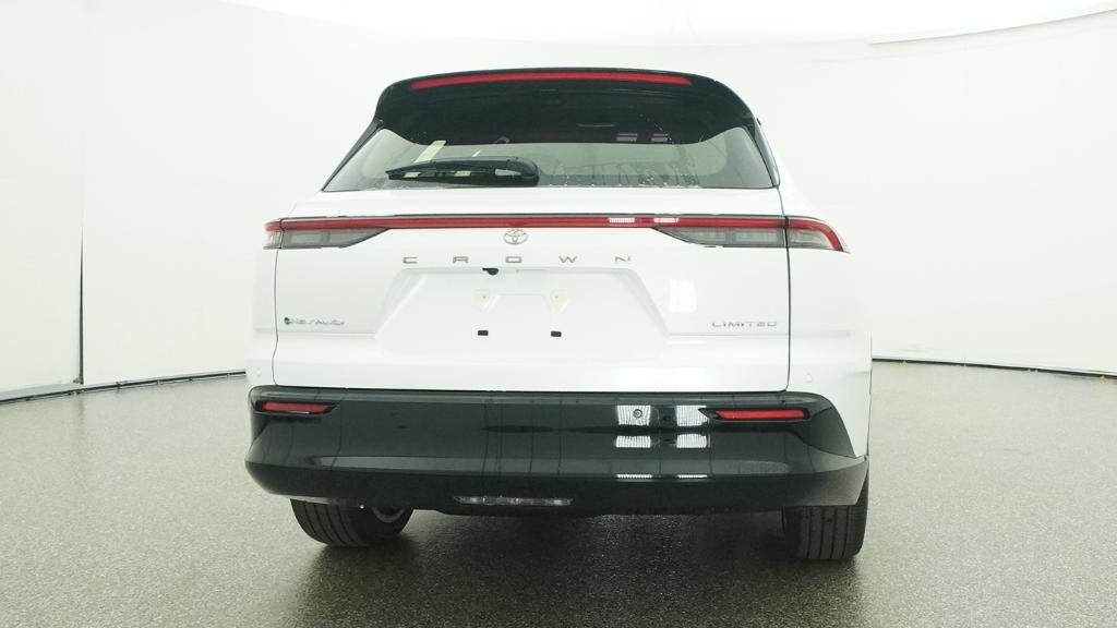 2026 Toyota Toyota Crown Signia Limited