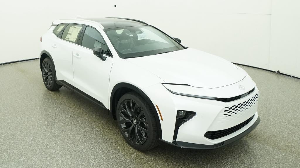 2026 Toyota Toyota Crown Signia Limited