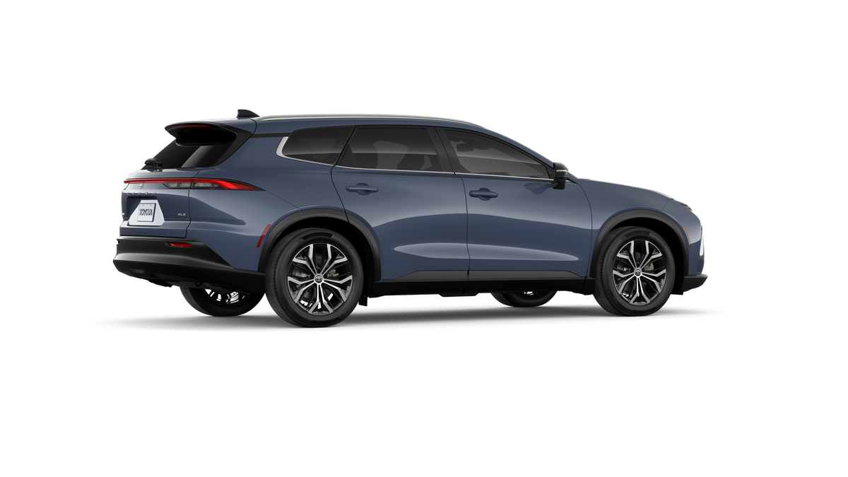 2026 Toyota Toyota Crown Signia XLE