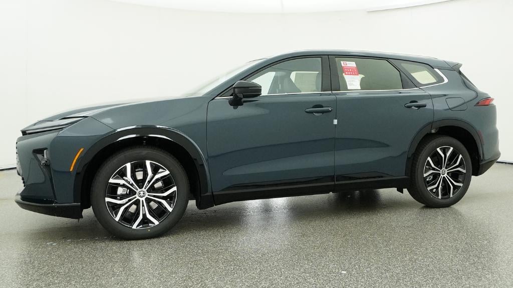 2026 Toyota Toyota Crown Signia XLE
