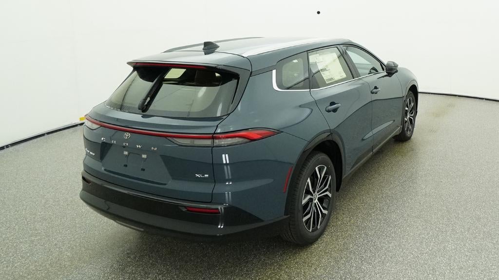 2026 Toyota Toyota Crown Signia XLE