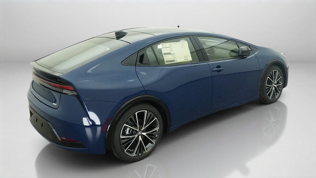 2027 Toyota Prius XLE