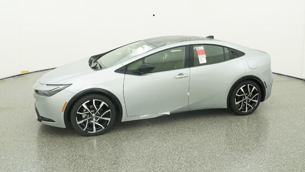 2025 Toyota Prius Plug-in Hybrid XSE