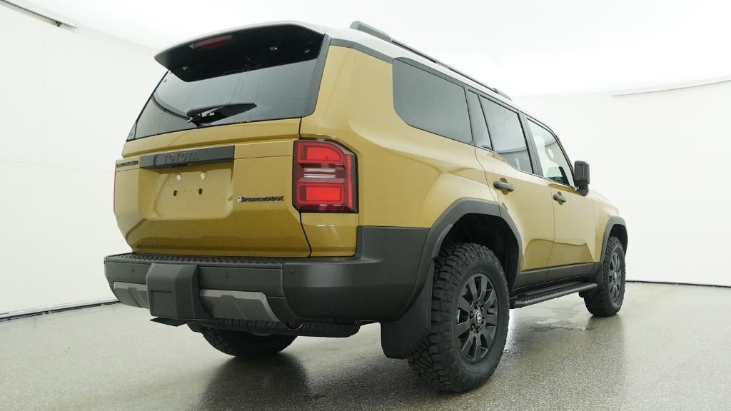 2027 Toyota Land Cruiser Base