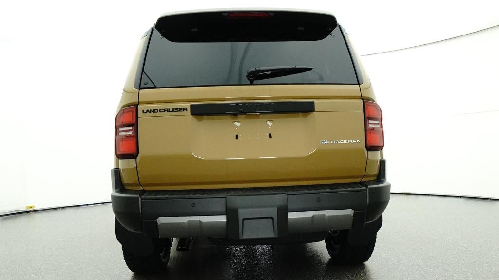 2027 Toyota Land Cruiser Base