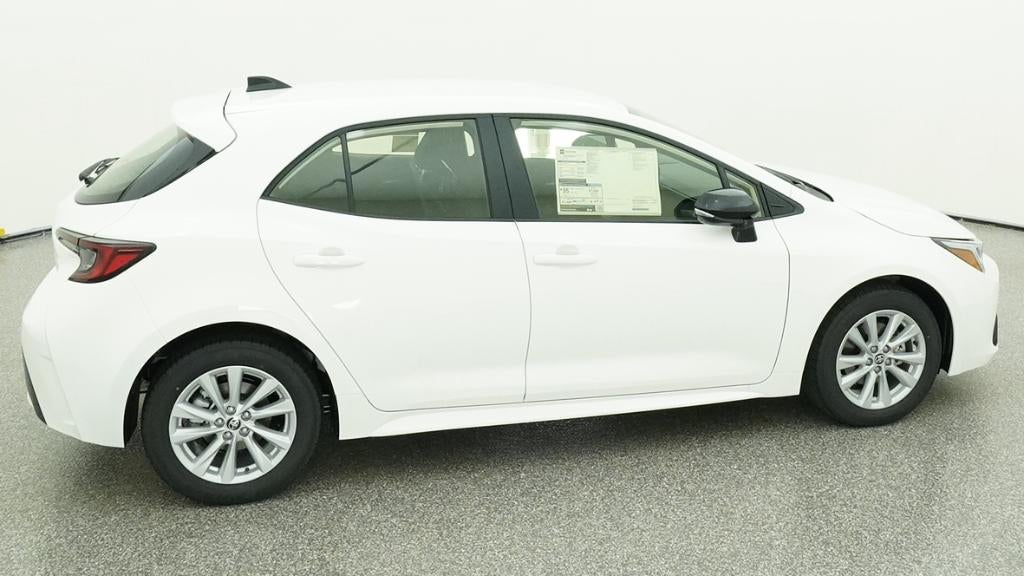 2026 Toyota Corolla Hatchback SE