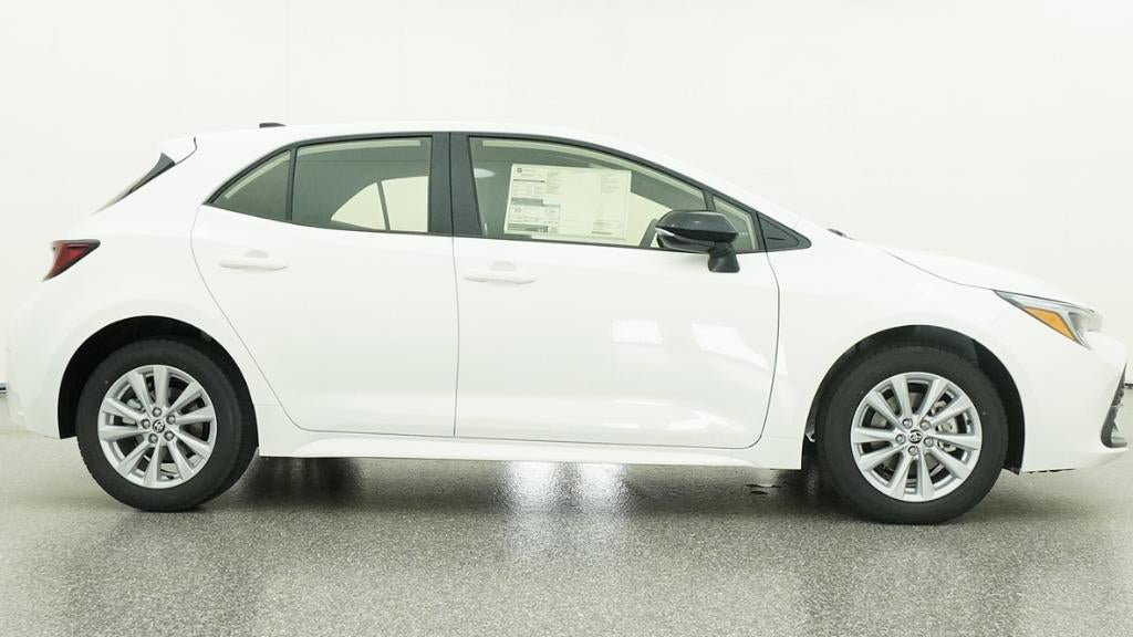 2026 Toyota Corolla Hatchback SE