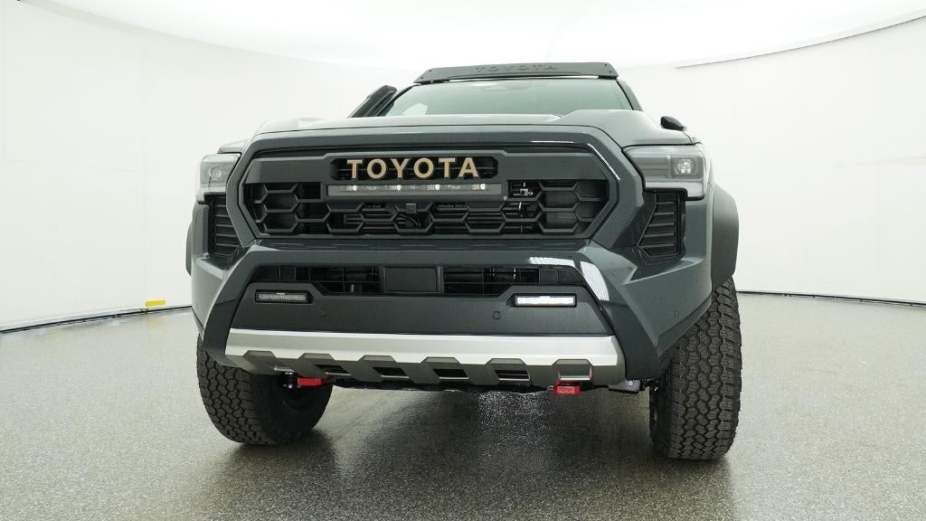 2026 Toyota Tacoma i-FORCE MAX Tacoma Trailhunter