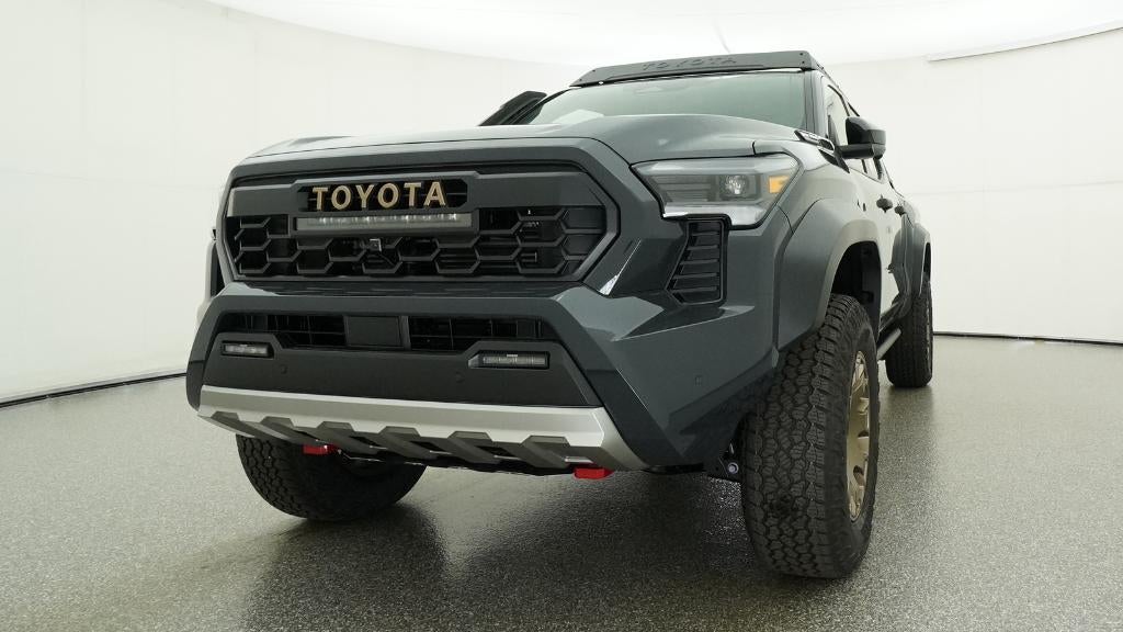2026 Toyota Tacoma i-FORCE MAX Tacoma Trailhunter