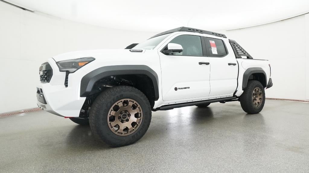 2025 Toyota Tacoma i-FORCE MAX Tacoma Trailhunter