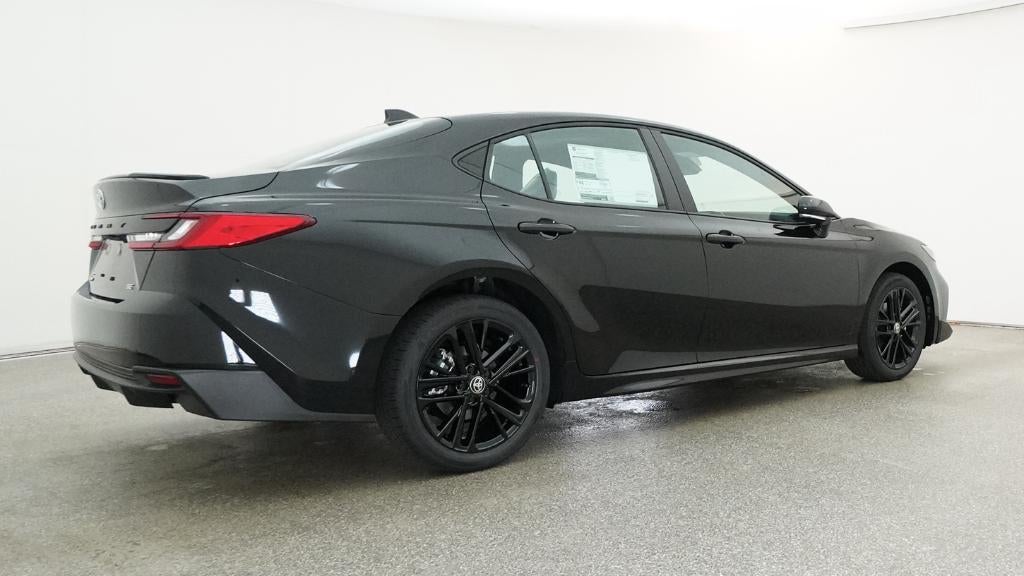 2026 Toyota Camry SE AWD