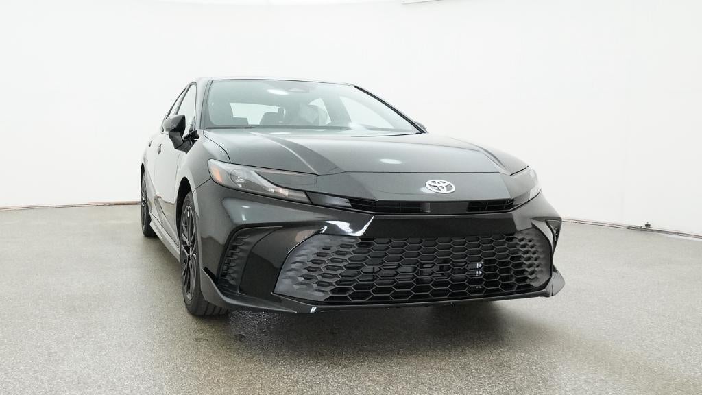 2026 Toyota Camry SE AWD