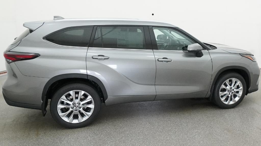 2026 Toyota Highlander Limited