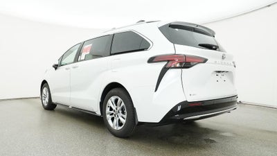 2026 Toyota Sienna Limited