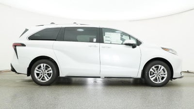 2026 Toyota Sienna Limited