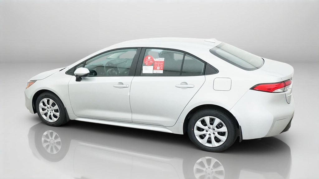 2027 Toyota Corolla LE