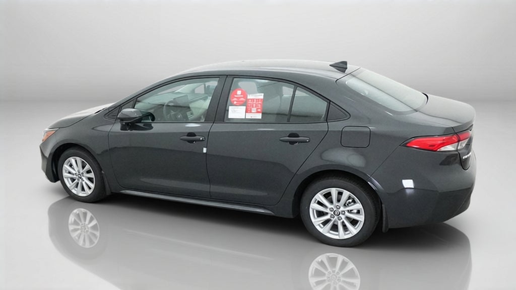 2027 Toyota Corolla LE