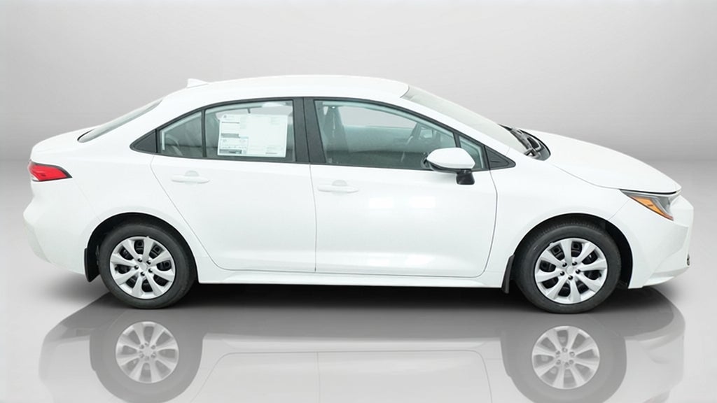 2027 Toyota Corolla LE