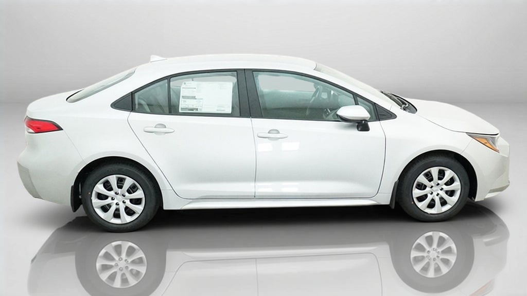 2027 Toyota Corolla LE