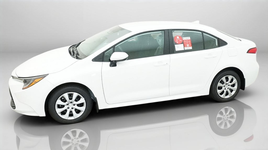 2027 Toyota Corolla LE