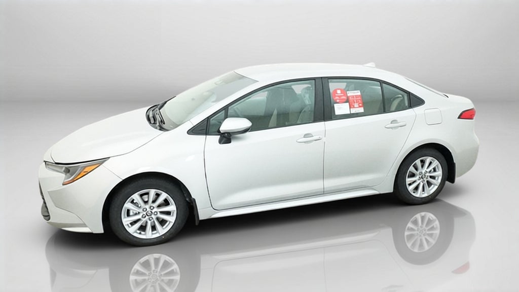2027 Toyota Corolla LE