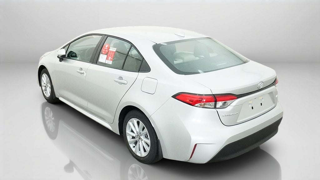 2027 Toyota Corolla LE