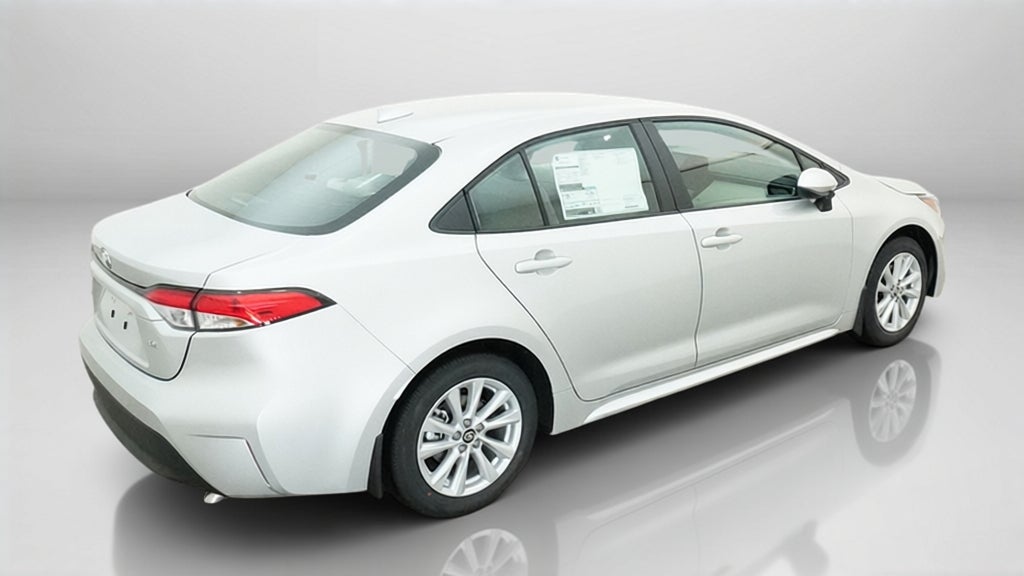 2027 Toyota Corolla LE