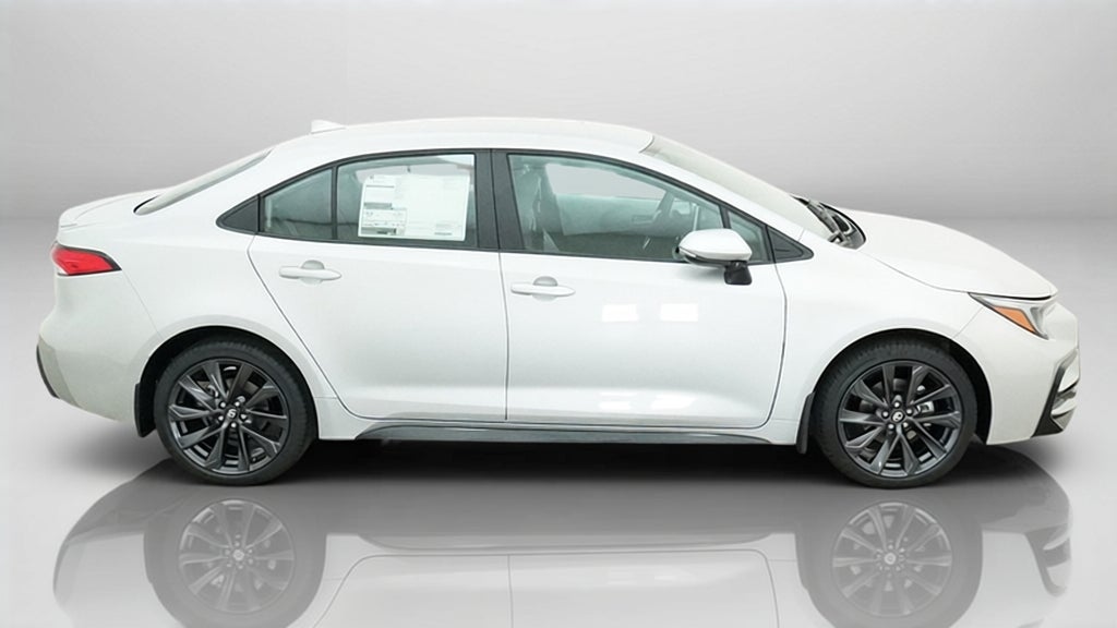 2027 Toyota Corolla SE
