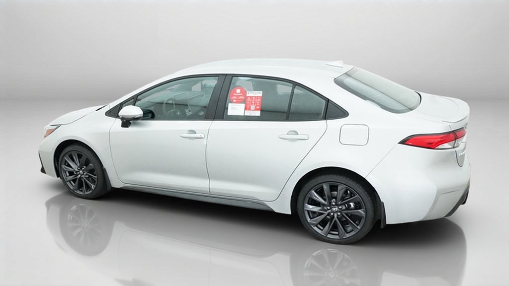 2027 Toyota Corolla SE
