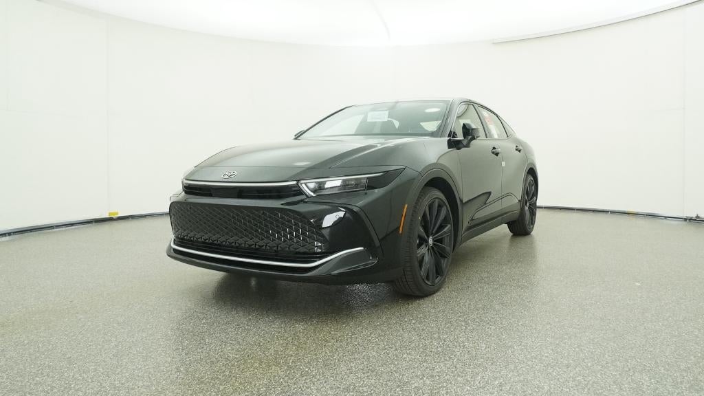 2026 Toyota Toyota Crown Nightshade