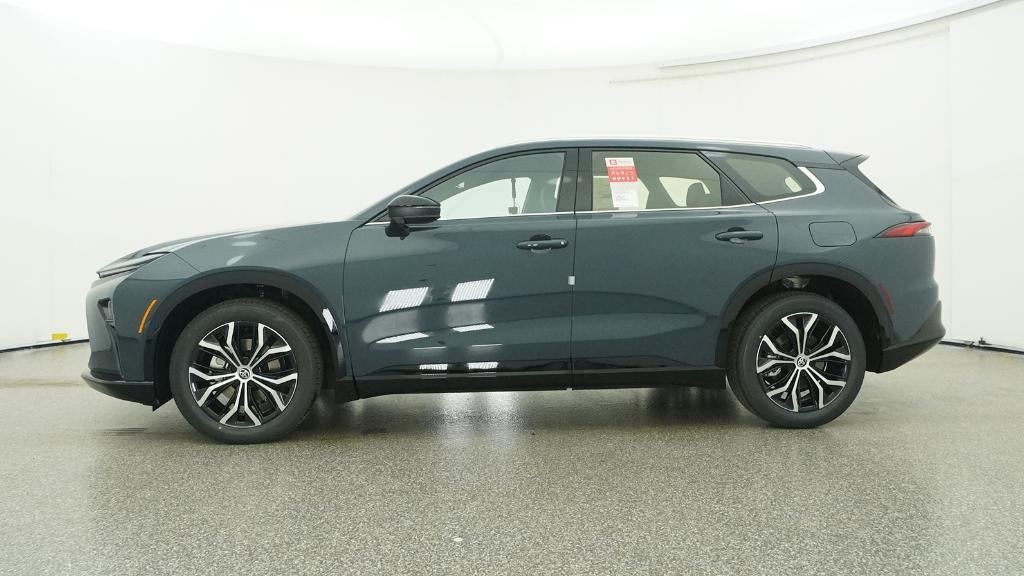 2026 Toyota Toyota Crown Signia XLE