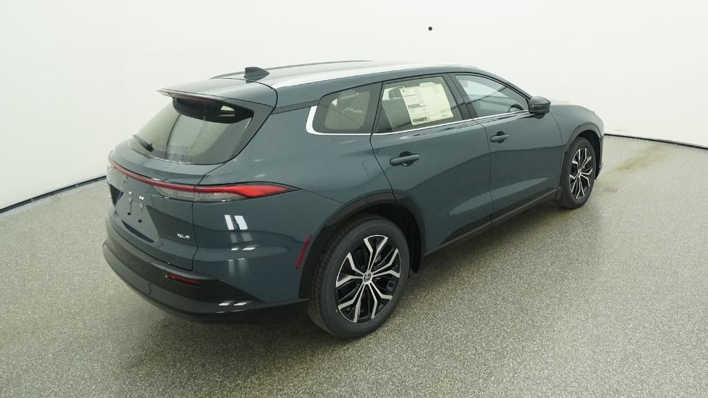 2026 Toyota Toyota Crown Signia XLE