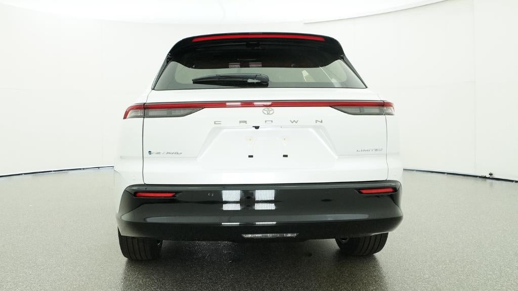 2026 Toyota Toyota Crown Signia Limited