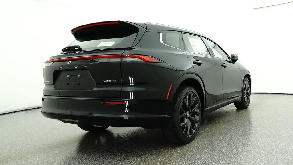 2026 Toyota Toyota Crown Signia Limited