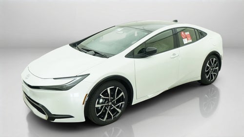 2027 Toyota Prius Plug-in Hybrid XSE