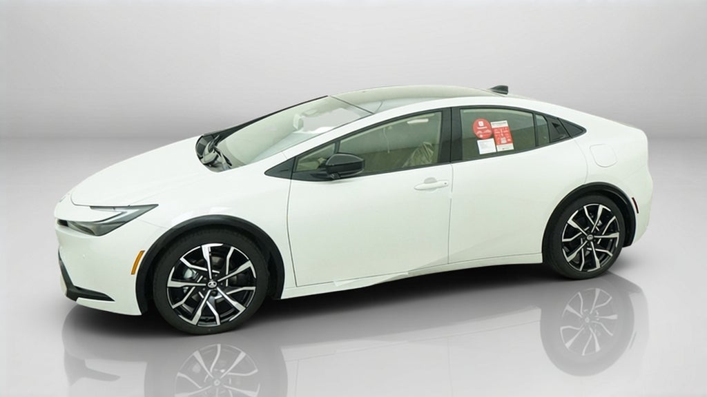 2027 Toyota Prius Plug-in Hybrid XSE