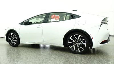 2027 Toyota Prius Plug-in Hybrid XSE