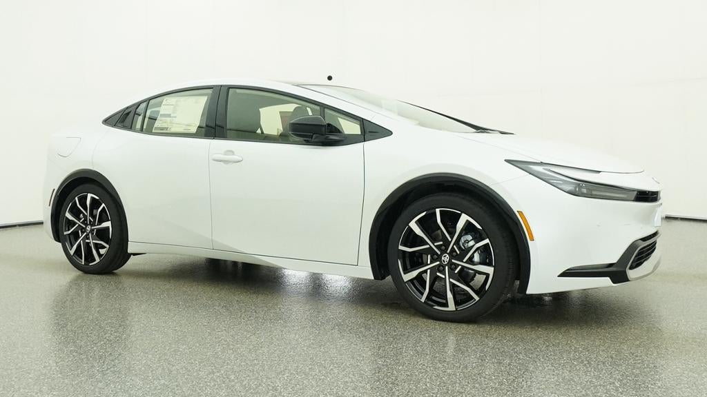 2027 Toyota Prius Plug-in Hybrid XSE