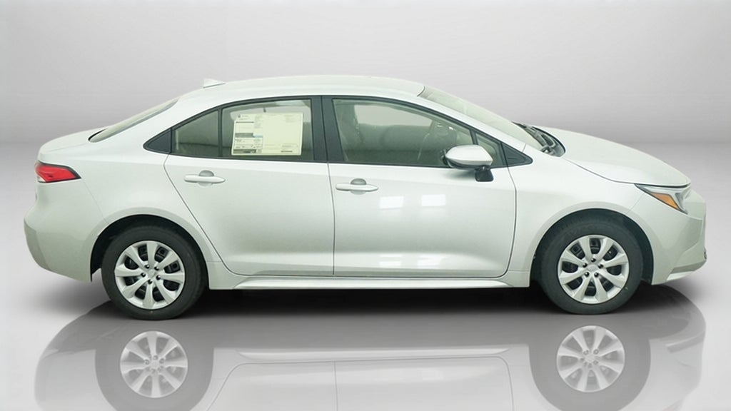 2027 Toyota Corolla Hybrid LE