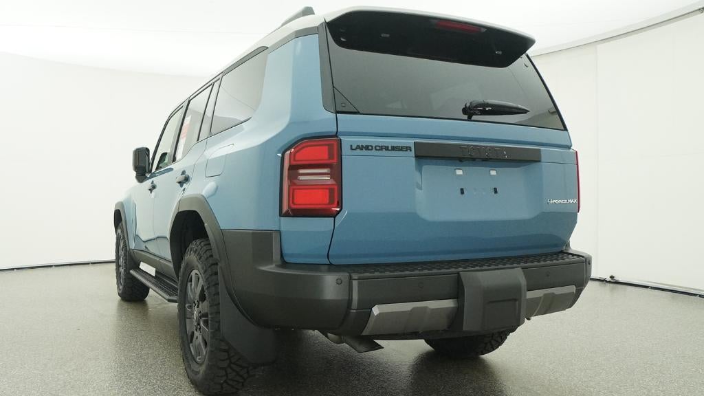 2026 Toyota Land Cruiser 4WD (Natl)