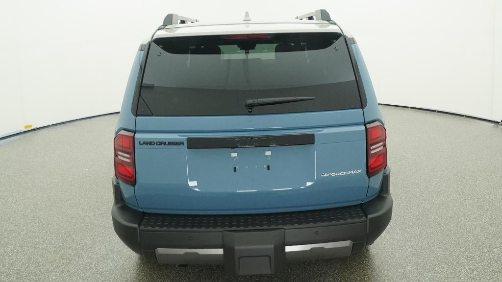 2026 Toyota Land Cruiser 4WD (Natl)