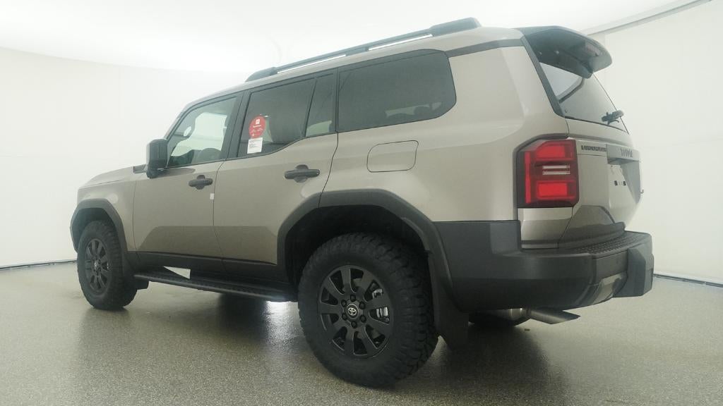 2027 Toyota Land Cruiser 4WD (Natl)