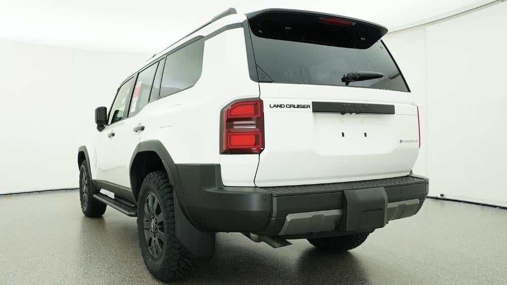 2026 Toyota Land Cruiser 4WD (Natl)