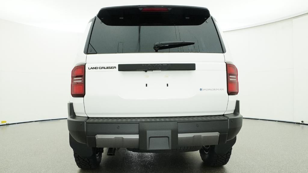 2026 Toyota Land Cruiser 4WD (Natl)