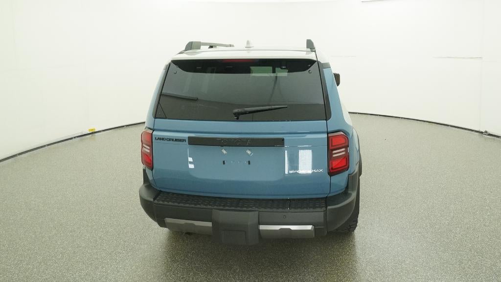 2026 Toyota Land Cruiser 4WD (Natl)