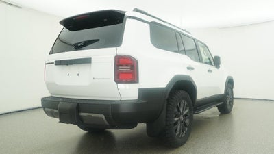 2027 Toyota Land Cruiser 4WD (Natl)