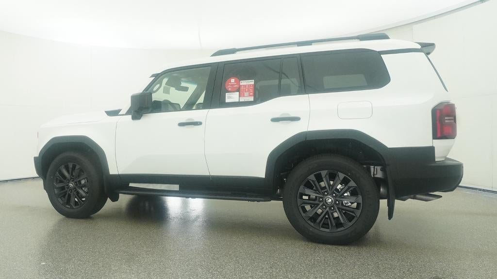 2027 Toyota Land Cruiser 4WD (Natl)